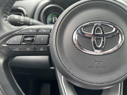 Toyota Yaris Cross 1.5 Hybrid Dynamic | Stoelverwarming | Parkeersensoren | Dode hoek waarschuwing | Carplay | ActivLease financial lease