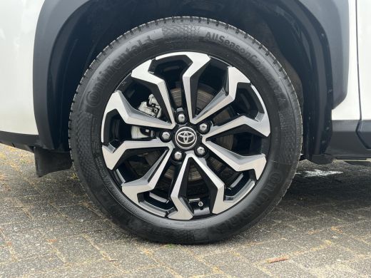 Toyota Yaris Cross 1.5 Hybrid Dynamic | Stoelverwarming | Parkeersensoren | Dode hoek waarschuwing | Carplay | ActivLease financial lease