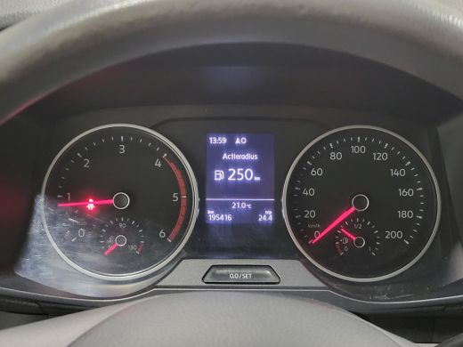Volkswagen Crafter 2.0TDI L3/H3 3000kg Trekgewicht Euro 6! ActivLease financial lease