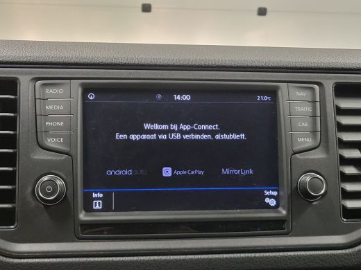 Volkswagen Crafter 2.0TDI L3/H3 3000kg Trekgewicht Euro 6! ActivLease financial lease