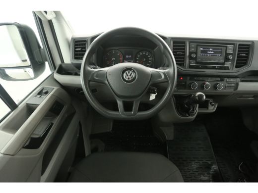 Volkswagen Crafter 35 2.0 TDI L3H2 140PK | 3000kg Trekgew. | Dubbele Cabine | Airco | Cruise | Parkeersensoren ActivLease financial lease