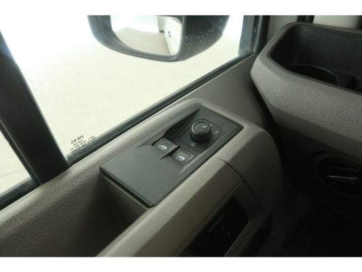 Volkswagen Crafter 35 2.0 TDI L3H2 140PK | 3000kg Trekgew. | Dubbele Cabine | Airco | Cruise | Parkeersensoren ActivLease financial lease