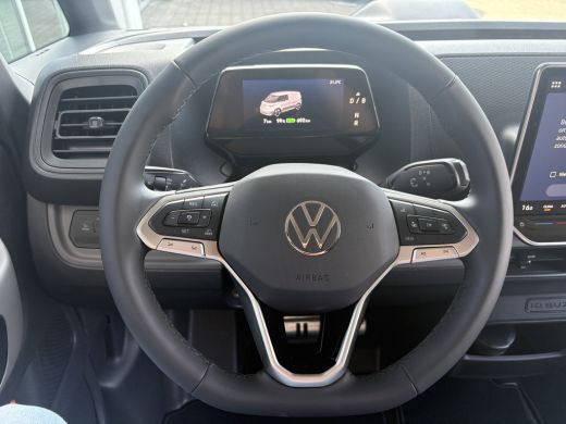 Volkswagen ID. Buzz Cargo Cargo Bulli Limited Edition 286PK | Trekhaak | App Connect | 3 Zits Achteruitrijcamera | App conn... ActivLease financial lease