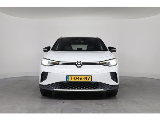 Volkswagen ID.4 First 77 kWh | Trekhaak | LED | SOH 95% | Sfeerverlichting | Camera | Navi | Clima | Stoelverwarm... ActivLease financial lease