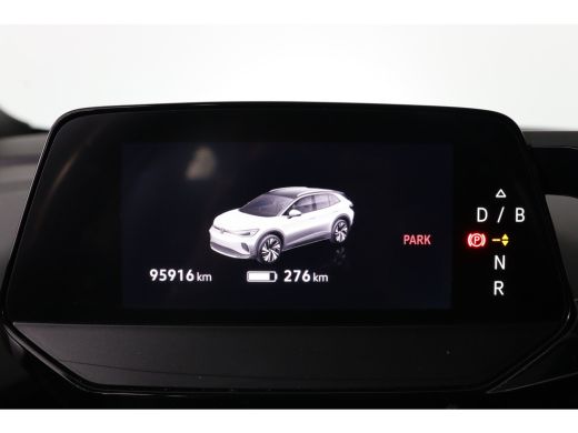Volkswagen ID.4 First 77 kWh | Trekhaak | LED | SOH 95% | Sfeerverlichting | Camera | Navi | Clima | Stoelverwarm... ActivLease financial lease