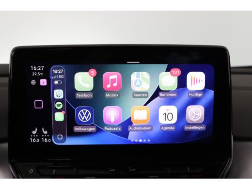 Volkswagen ID.4 First 77 kWh | Trekhaak | LED | SOH 95% | Sfeerverlichting | Camera | Navi | Clima | Stoelverwarm... ActivLease financial lease