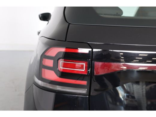 Volkswagen T-Cross 1.0 TSI Life | Automaat! | Navigatie | Cruise Adaptive  | Airco | Parkeersensoren V+A | DAB | BLI... ActivLease financial lease