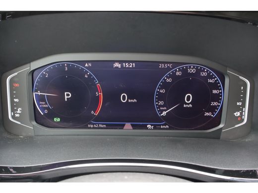 Volkswagen Transporter 2.0 TDI 150pk L2 H1 DC Bulli Automaat ActivLease financial lease
