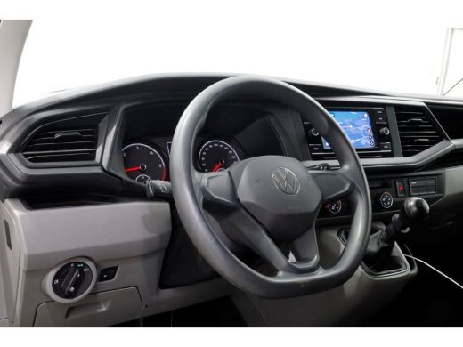 Volkswagen Transporter T6.1 2.0 TDI 150pk L1H1 Airco/CarPlay 03-2021 ActivLease financial lease