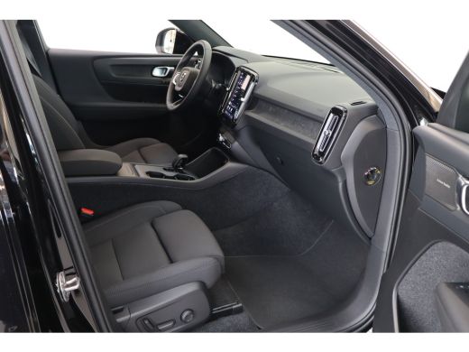 Volvo  EX40 Extended Range 252PK Europa Plus 82kWh | 360 | Memory | Getint Glas | Pilot Assist | All Season ActivLease financial lease