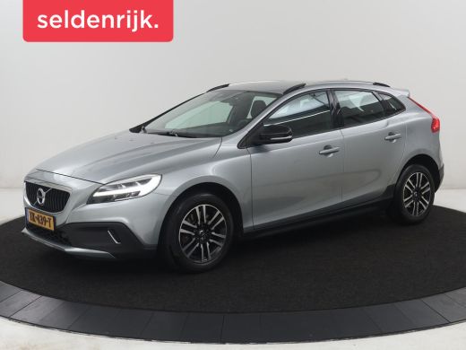 Volvo  V40 Cross Country 1.5 T3 Edition+ | Trekhaak | Stoelverwarming | Navigatie | Climate control | Blueto... ActivLease financial lease