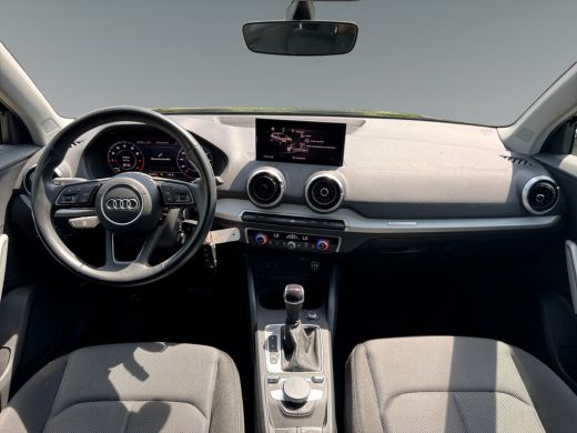 Audi Q2 35 150pk TFSI Advanced edition Parkeerhulp achter | MMI navigatie plus MMI touch | Cruise control ActivLease financial lease