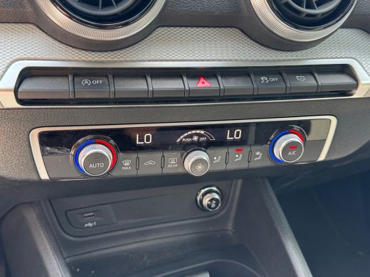 Audi Q2 35 150pk TFSI Advanced edition Parkeerhulp achter | MMI navigatie plus MMI touch | Cruise control ActivLease financial lease