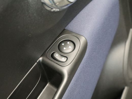 Fiat 500 1.0 Hybrid Cult Lage KM | Airco | Bluetooth Telefoonverbinding ActivLease financial lease