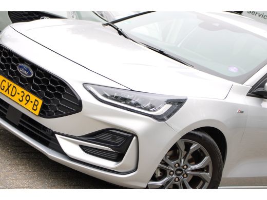 Ford Focus 1.0EB Hybrid ST Line | NL-AUTO! | 1E EIGENAAR! | CRUISE | PARK SENS V+A | WINTERPACK | LED | DEAL... ActivLease financial lease