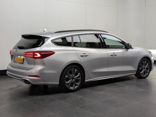 Ford Focus 1.0EB Hybrid ST Line | NL-AUTO! | 1E EIGENAAR! | CRUISE | PARK SENS V+A | WINTERPACK | LED | DEAL... ActivLease financial lease