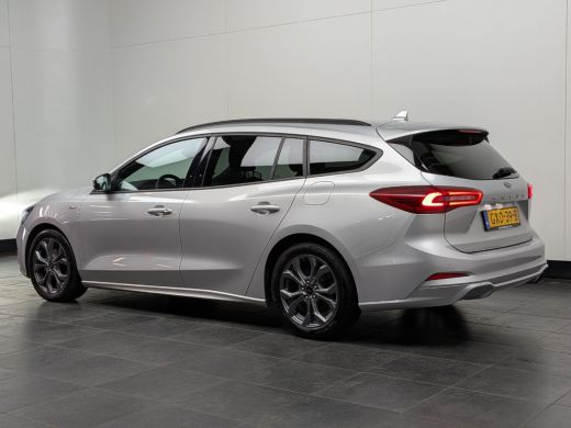 Ford Focus 1.0EB Hybrid ST Line | NL-AUTO! | 1E EIGENAAR! | CRUISE | PARK SENS V+A | WINTERPACK | LED | DEAL... ActivLease financial lease