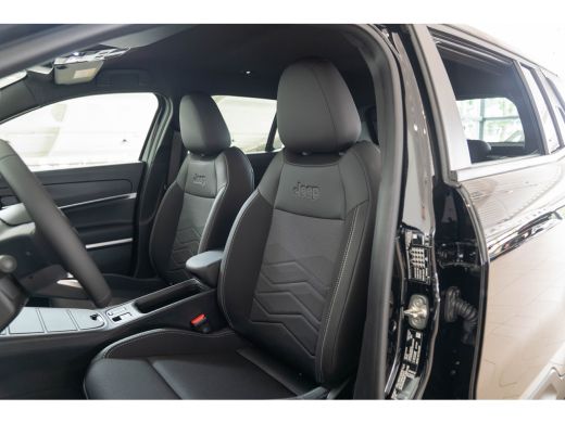 Jeep Avenger 54 kWh | Tot 8 Jaar Garantie | Warmtepomp | Stoelverwarming | Navigatie | Camera | Apple Carplay ... ActivLease financial lease