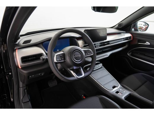 Jeep Avenger 54 kWh | Tot 8 Jaar Garantie | Warmtepomp | Stoelverwarming | Navigatie | Camera | Apple Carplay ... ActivLease financial lease