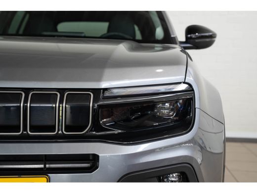 Jeep Avenger Summit 54 kWh | Camera | Climate Controle | Apple Carplay & Android Auto | Keyless | Parkeersenso... ActivLease financial lease