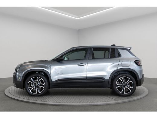 Jeep Avenger Summit 54 kWh | Camera | Climate Controle | Apple Carplay & Android Auto | Keyless | Parkeersenso... ActivLease financial lease