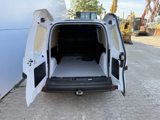 Mercedes-Benz eCitan 112 51kWh L2 284 WLTP 97.9% (SOH) Camera MBUX Trekhaak 75kW Snelladen Apple Carplay Cruise Control ActivLease financial lease