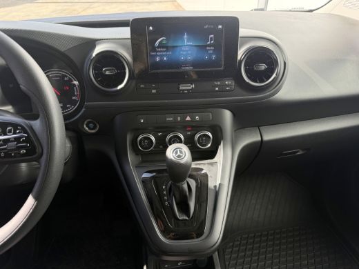 Mercedes-Benz eCitan 112 51kWh L2 284 WLTP 97.9% (SOH) Camera MBUX Trekhaak 75kW Snelladen Apple Carplay Cruise Control ActivLease financial lease