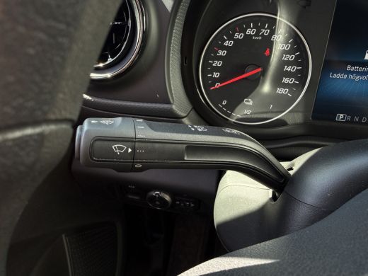 Mercedes-Benz eCitan 112 51kWh L2 284 WLTP 97.9% (SOH) Camera MBUX Trekhaak 75kW Snelladen Apple Carplay Cruise Control ActivLease financial lease