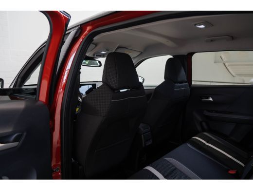 Opel Frontera Electric GS 44 kWh | Tot 8 Jaar Garantie | Stoel & Stuurverwarming | Camera | Navigatie | Apple C... ActivLease financial lease