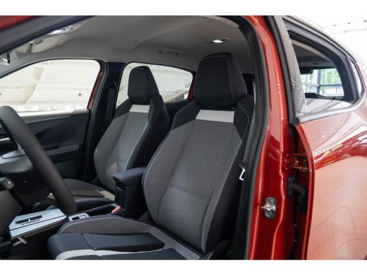 Opel Frontera Electric GS 44 kWh | Tot 8 Jaar Garantie | Stoel & Stuurverwarming | Camera | Navigatie | Apple C... ActivLease financial lease