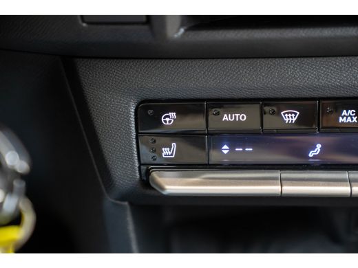Opel Frontera Electric GS 44 kWh | Tot 8 Jaar Garantie | Stoel & Stuurverwarming | Camera | Navigatie | Apple C... ActivLease financial lease