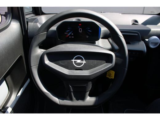 Opel Rocks-e Rocks-E Klub Special Edition | Lichtmetaal | Panoramadak | Bluetooth | Telefoonintegratie | LED v... ActivLease financial lease