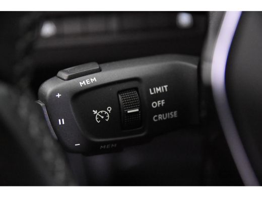 Peugeot 5008 Allure 130 *1ste Eigenaar*7-persoons*Leer*Navigatie* ActivLease financial lease
