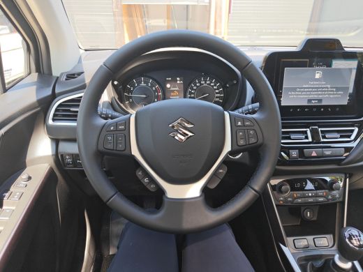 Suzuki S-Cross 1.4 Boosterjet Style Smart Hybrid ActivLease financial lease