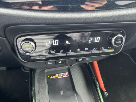 Toyota Aygo Hybrid 115 envy | All-in prijs | JBL pakket | Stoelverwarming | Camera | ActivLease financial lease