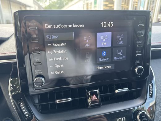 Toyota Corolla 2.0 Hybrid Executive ActivLease financial lease