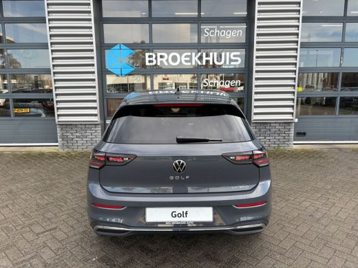 Volkswagen Golf Style Edition eHybrid | 'App-Connect' draadloze smartphone integratie | Afstandscontrolesysteem (... ActivLease financial lease