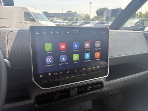 Volkswagen ID. Buzz Cargo Cargo Bulli Limited Edition 286PK | Trekhaak | App Connect | 3 Zits Achteruitrijcamera | App conn... ActivLease financial lease