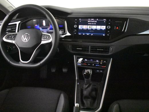 Volkswagen Polo Life Edition | 'App-Connect' smartphone integratie | Airconditioning automatisch (Climatronic), 2... ActivLease financial lease