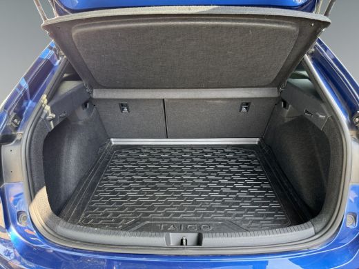 Volkswagen Taigo 1.0 110pk TSI R-Line Business Velgen 'Misano', 18 inch lichtmetaal | Koplampverlichting LED Matri... ActivLease financial lease