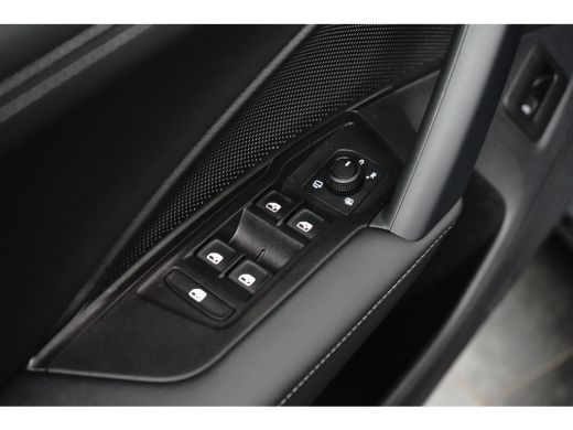 Volkswagen Tayron 1.5 eTSI 150PK DSG-7 Life Edition 7P. | NAVI BY APP | CAMERA | STUUR + STOELVERW. | CLIMATE + CRU... ActivLease financial lease