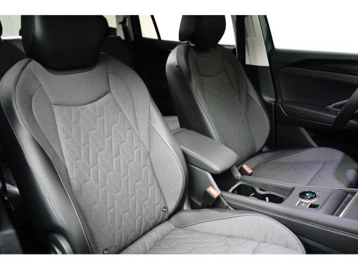Volkswagen Tayron 1.5 eTSI 150PK DSG-7 Life Edition 7P. | NAVI BY APP | CAMERA | STUUR + STOELVERW. | CLIMATE + CRU... ActivLease financial lease