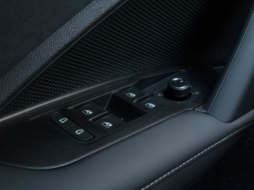 Volkswagen Tayron R-Line Edition | 'App-Connect' draadloze smartphone integratie | Automatische afstandsregeling (A... ActivLease financial lease