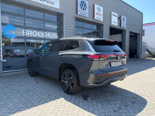 Volkswagen Tayron R-Line Edition | 'App-Connect' draadloze smartphone integratie | Automatische afstandsregeling (A... ActivLease financial lease
