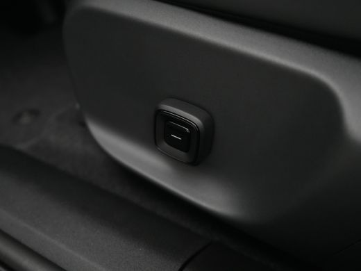 Volvo  EX30 P3 Plus Europa 51 kWh | Elek. Stoelen | Getint Glas | Harman/Kardon | Keyless | Elek kofferklep |... ActivLease financial lease