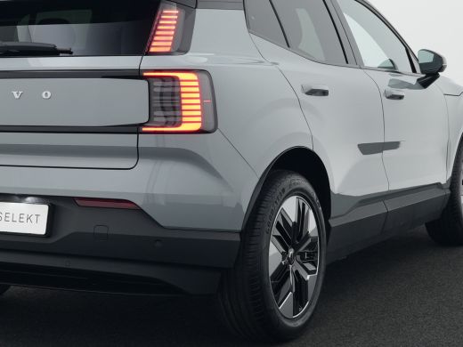 Volvo  EX30 P3 Plus Europa 51 kWh | Elek. Stoelen | Getint Glas | Harman/Kardon | Keyless | Elek kofferklep |... ActivLease financial lease