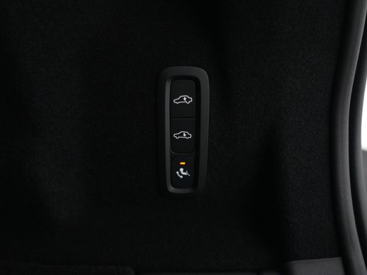 Volvo  XC60 T8 Recharge Ultra Dark Executive | Luchtvering | Bowers & Wilkins | Head-Up | Nappa | Stoelventil... ActivLease financial lease