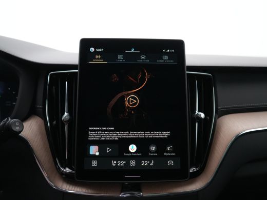 Volvo  XC60 T8 Recharge Ultra Dark Executive | Luchtvering | Bowers & Wilkins | Head-Up | Nappa | Stoelventil... ActivLease financial lease
