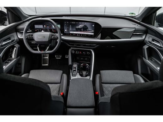 Audi Q5 2.0 TFSI e-hybrid quattro S edition 299 PK | Trekhaak | Luchtvering | Elek. stoelen | LED Koplamp... ActivLease financial lease
