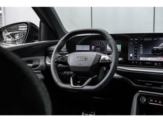 Audi Q5 2.0 TFSI e-hybrid quattro S edition 299 PK | Trekhaak | Luchtvering | Elek. stoelen | LED Koplamp... ActivLease financial lease
